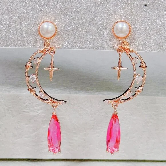 Moon earrings, Celestial earrings, Crystal Pearl Teardrop, Vintage Jewelry - Picture 1 of 7